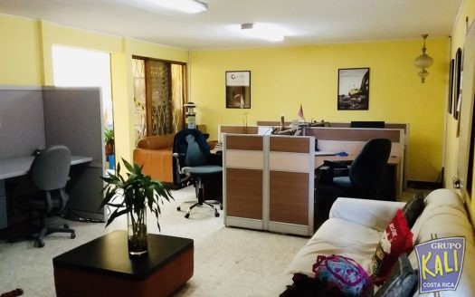 VENTA CASA USO MIXTO ROHRMOSER /COMMERCIAL HOUSE FOR SALE ROHRMOSER