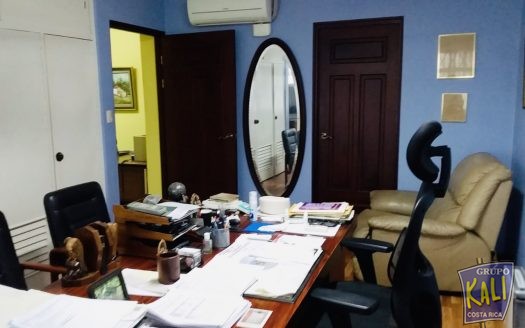 VENTA CASA USO MIXTO ROHRMOSER /COMMERCIAL HOUSE FOR SALE ROHRMOSER