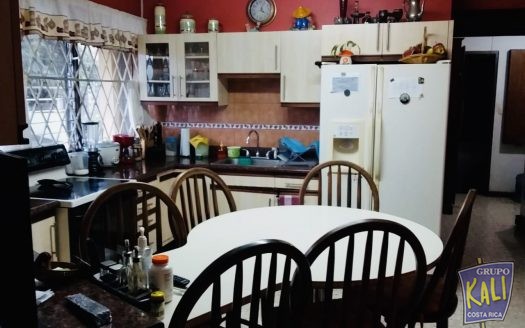 VENTA CASA USO MIXTO ROHRMOSER /COMMERCIAL HOUSE FOR SALE ROHRMOSER