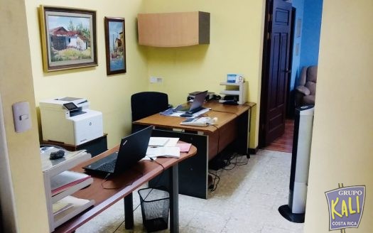 VENTA CASA USO MIXTO ROHRMOSER /COMMERCIAL HOUSE FOR SALE ROHRMOSER