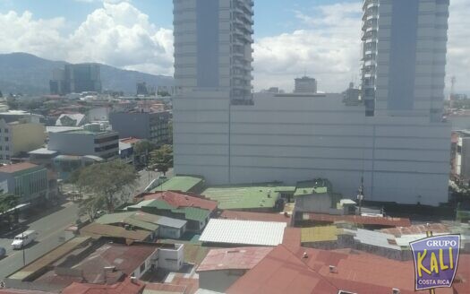 RENTA OFICINA DIFERENTE METRAJE PASEO COLON /OFFICE FOR RENT PASEO COLON