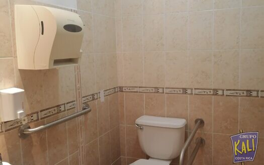 VENTA O RENTA EDIF. IDEAL B&B O AIRB&B ROHRMOSER $575.000/COMMERCIAL PROPERTY FOR SALE ROHRMOSER $575.000