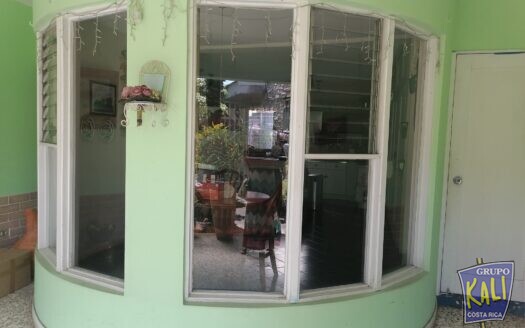 VENTA O RENTA EDIF. IDEAL B&B O AIRB&B ROHRMOSER $575.000/COMMERCIAL PROPERTY FOR SALE ROHRMOSER $575.000