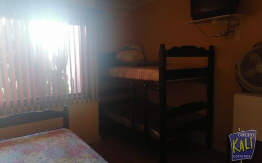 VENTA O RENTA EDIF. IDEAL B&B O AIRB&B ROHRMOSER $575.000/COMMERCIAL PROPERTY FOR SALE ROHRMOSER $575.000