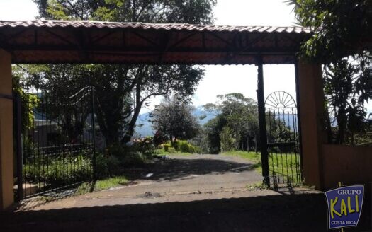 VENTA CASA LOTE GRANDE HEREDIA 1997M2T/GREAT PROPERTY FOR SALE HEREDIA