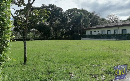 VENTA LOTE STA ANA PIEDADES ENCONDO $268.000/LOT FOR SALE STA ANA IN CONDO