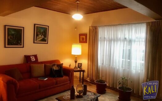 ROHRMOSER VENTA CASA 2 PLANTAS 145MILLONES DE COLONES/ ROHRMOSER 2 STORY HOUSE FOR SALE