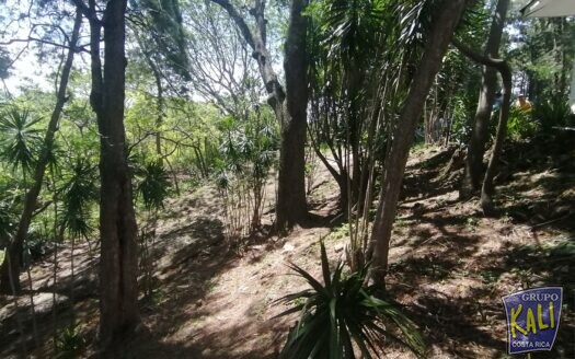 POZOS STA ANA TERRENO 5,465M2 2 EDIFICACIONES $620.000/POZOS STA ANA LOT AND 2 HOUSES FOR SALE