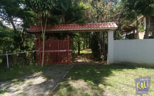 POZOS STA ANA TERRENO 5,465M2 2 EDIFICACIONES $620.000/POZOS STA ANA LOT AND 2 HOUSES FOR SALE