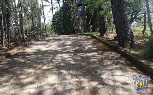 POZOS STA ANA TERRENO 5,465M2 2 EDIFICACIONES $620.000/POZOS STA ANA LOT AND 2 HOUSES FOR SALE