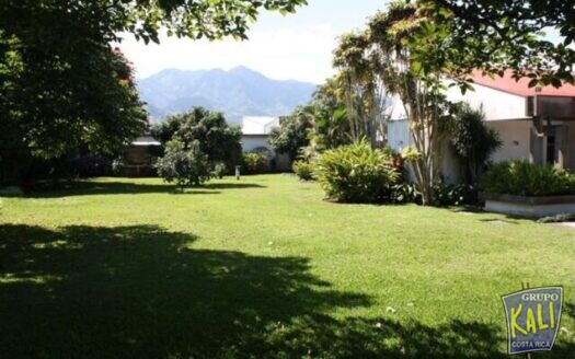 SABANA SUR LOTE 3.306M2 PARA DESARROLLAR APTOS /SABANA SUR LOT 3.306M2 FOR APARTMENTS