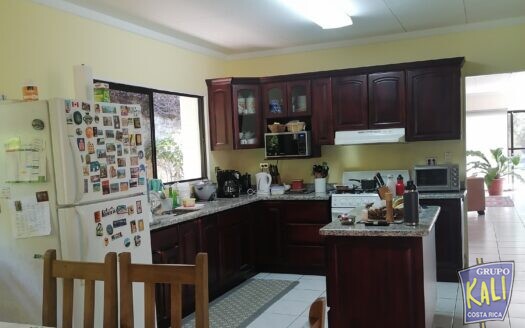 ESCAZU CASA VENTA LOTE 749M2 $390.000/ESCAZU HOUSE FOR SALE $390.000