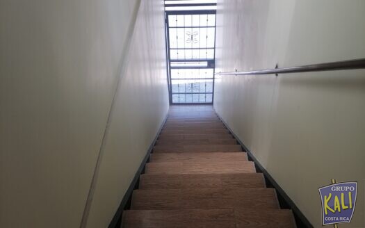 PAVAS DEL OESTE VENTA FERRETERIA Y 2 APTOS/HARDWARDE AND 2 APTOS FOR SALE PAVAS