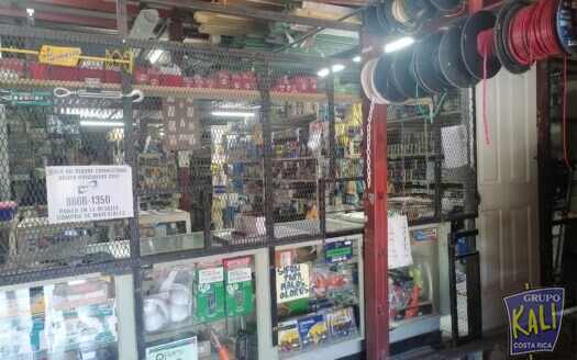 PAVAS DEL OESTE VENTA FERRETERIA Y 2 APTOS/HARDWARDE AND 2 APTOS FOR SALE PAVAS