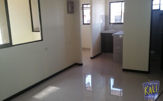 PAVAS DEL OESTE VENTA FERRETERIA Y 2 APTOS/HARDWARDE AND 2 APTOS FOR SALE PAVAS