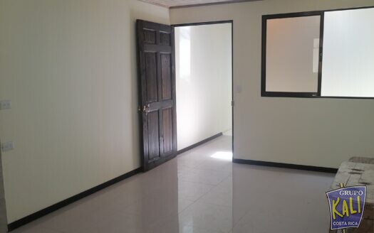 PAVAS DEL OESTE VENTA FERRETERIA Y 2 APTOS/HARDWARDE AND 2 APTOS FOR SALE PAVAS