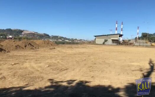 VENTA LOTE URUCA DESPUES CARPIO 15.714M2 A $45XM2 GRUPO KALI VENDE