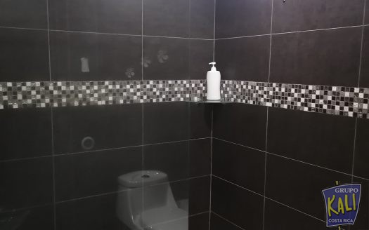 NUNCIATURA CASA COMERCIAL $5.000+IVA/COMMERCIAL HOUSE FOR RENT $5.000