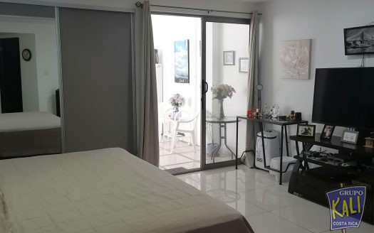 NUNCIATURA CASA COMERCIAL $5.000+IVA/COMMERCIAL HOUSE FOR RENT $5.000