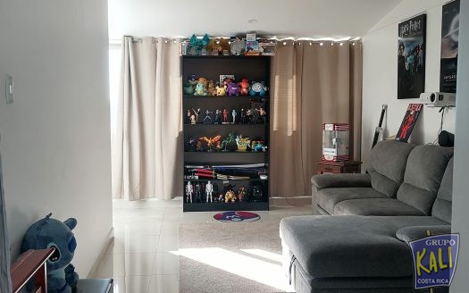 NUNCIATURA CASA COMERCIAL $5.000+IVA/COMMERCIAL HOUSE FOR RENT $5.000