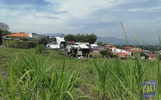 Heredia Barva lote 12,9682m2 para desarrollar o segregar alta densidad/Heredia nice lot for sale