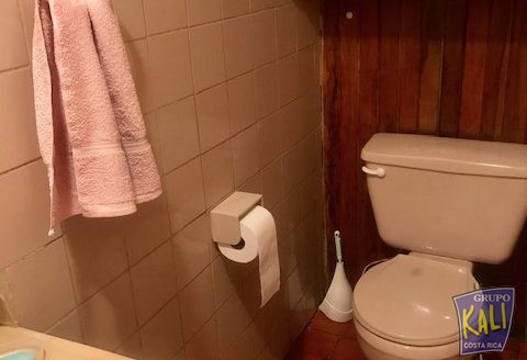 Rohrmoser Geroma casa 2 plantas patio/Rohrmoser Geroma 2 story house for sale