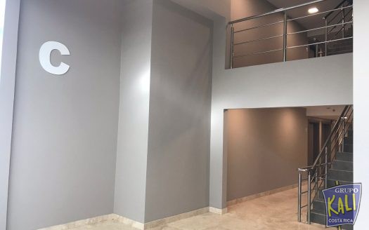 Rohrmoser venta apto piso 11 $175mil/Rohrmoser apto for sale $175000