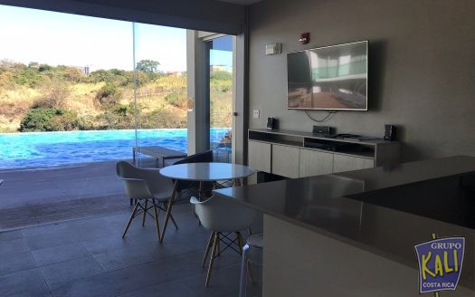 Rohrmoser venta apto piso 11 $175mil/Rohrmoser apto for sale $175000