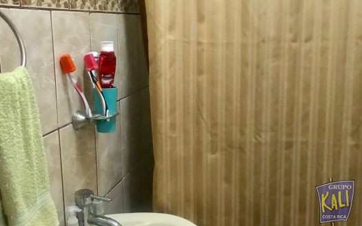 Rohrmoser Geroma casa 2 plantas patio/Rohrmoser Geroma 2 story house for sale