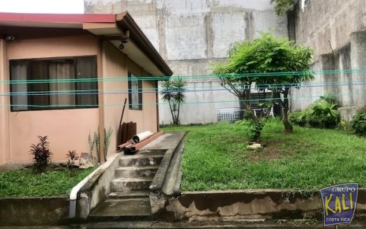 Rohrmoser Geroma casa 2 plantas patio/Rohrmoser Geroma 2 story house for sale