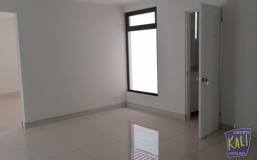Rohrmoser casa 1 planta renta uso comercial $3,000+IVA/Rohrmoser 1 story commercial house $3,000+IVA
