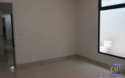 Rohrmoser casa 1 planta renta uso comercial $3,000+IVA/Rohrmoser 1 story commercial house $3,000+IVA