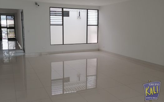 Rohrmoser casa 1 planta renta uso comercial $3,000+IVA/Rohrmoser 1 story commercial house $3,000+IVA