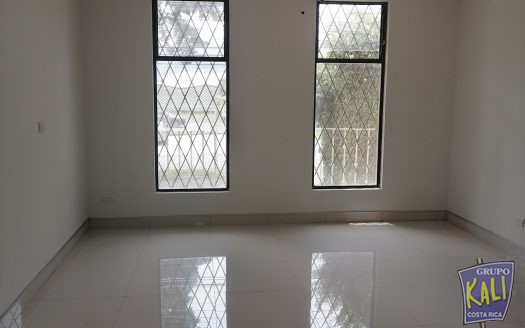 Rohrmoser casa 1 planta renta uso comercial $3,000+IVA/Rohrmoser 1 story commercial house $3,000+IVA
