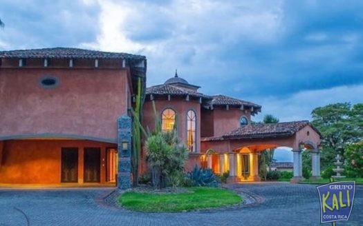 Piedades Sta Ana casa renta amoblada $8,500/Piedades Sta Ana furnished house for rent