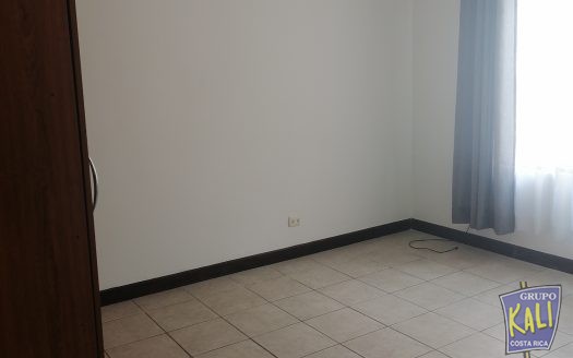 Geroma sector Rohrmoser venta casa 2 plantas $285.000/Geroma Pavas nide house for sale