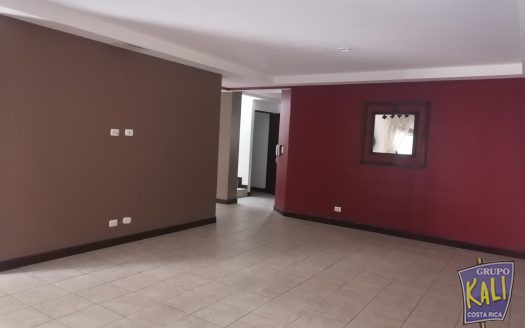 Geroma sector Rohrmoser venta casa 2 plantas $285.000/Geroma Pavas nide house for sale