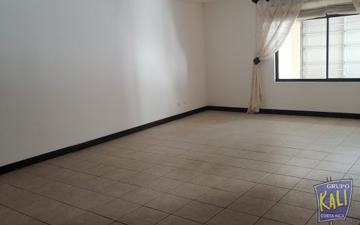 Geroma sector Rohrmoser venta casa 2 plantas $285.000/Geroma Pavas nide house for sale