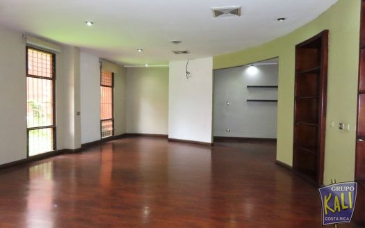 Pavas edificio comercial x Embajada USA amplio/Pavas nice property for rent