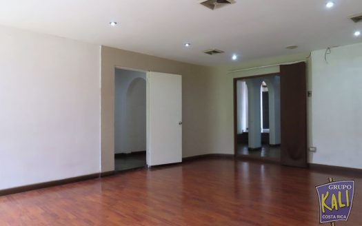 Pavas edificio comercial x Embajada USA amplio/Pavas nice property for rent