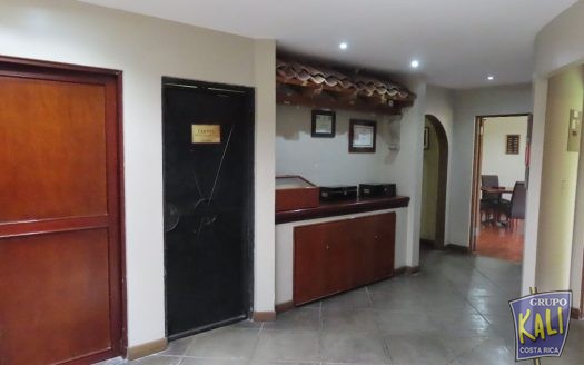 Pavas edificio comercial x Embajada USA amplio/Pavas nice property for rent