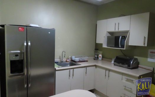 Pavas edificio comercial x Embajada USA amplio/Pavas nice property for rent