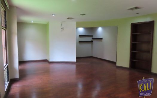 Pavas edificio comercial x Embajada USA amplio/Pavas nice property for rent