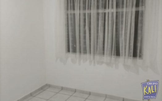Calle Blancos Goicoechea casita en venta 61 millones/ Calle Blancos house for sale