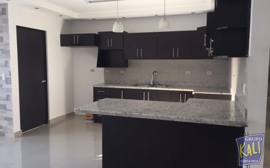 Geroma Rohrmoser cada duplex  venta $260K/Geroma Townhouse for sale