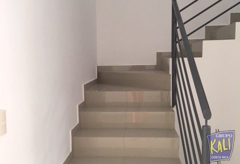 Geroma Rohrmoser cada duplex  venta $260K/Geroma Townhouse for sale