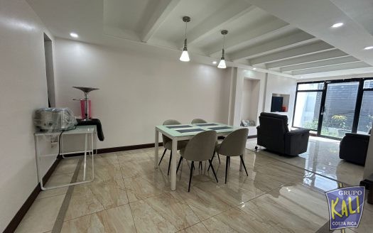 Sabana Sur venta casa moderna e indepenciente $295,000/Sabana Sur 2 story house for sale $295.000