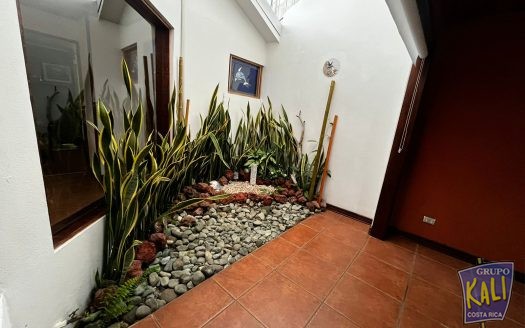 Geroma Roma casa de 1 planta 96mil remodelada/Roma Pavas 1 story house for sale