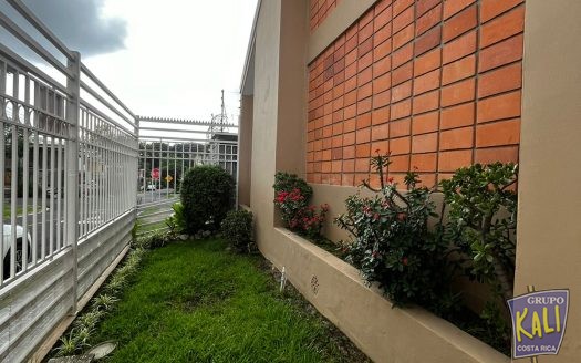 Geroma Roma casa de 1 planta 96mil remodelada/Roma Pavas 1 story house for sale