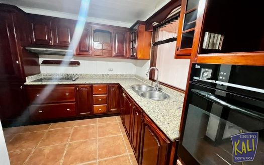 Geroma Roma casa de 1 planta 96mil remodelada/Roma Pavas 1 story house for sale
